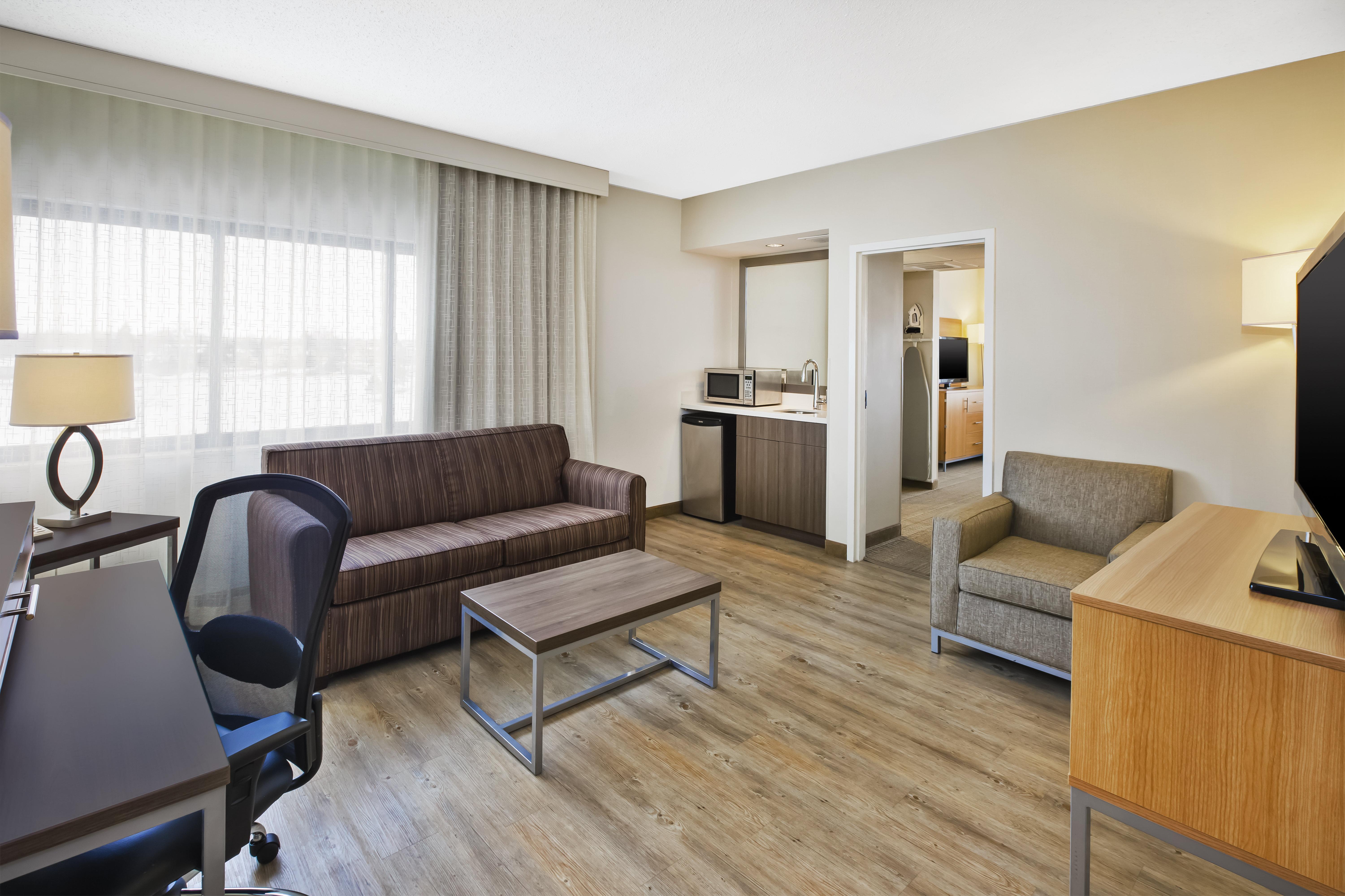 Doubletree By Hilton Rapid City Downtown Convention Center Dış mekan fotoğraf