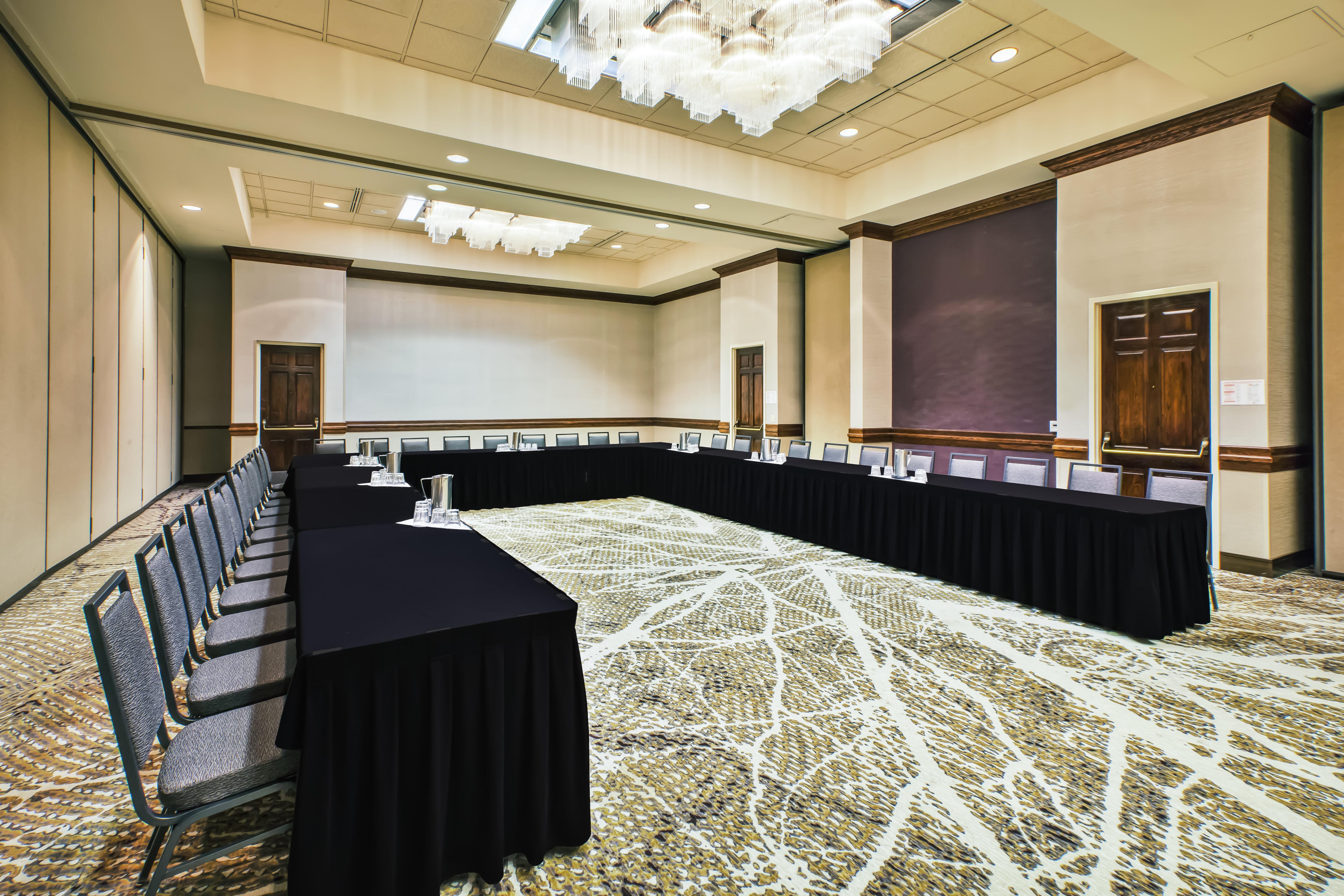 Doubletree By Hilton Rapid City Downtown Convention Center Dış mekan fotoğraf