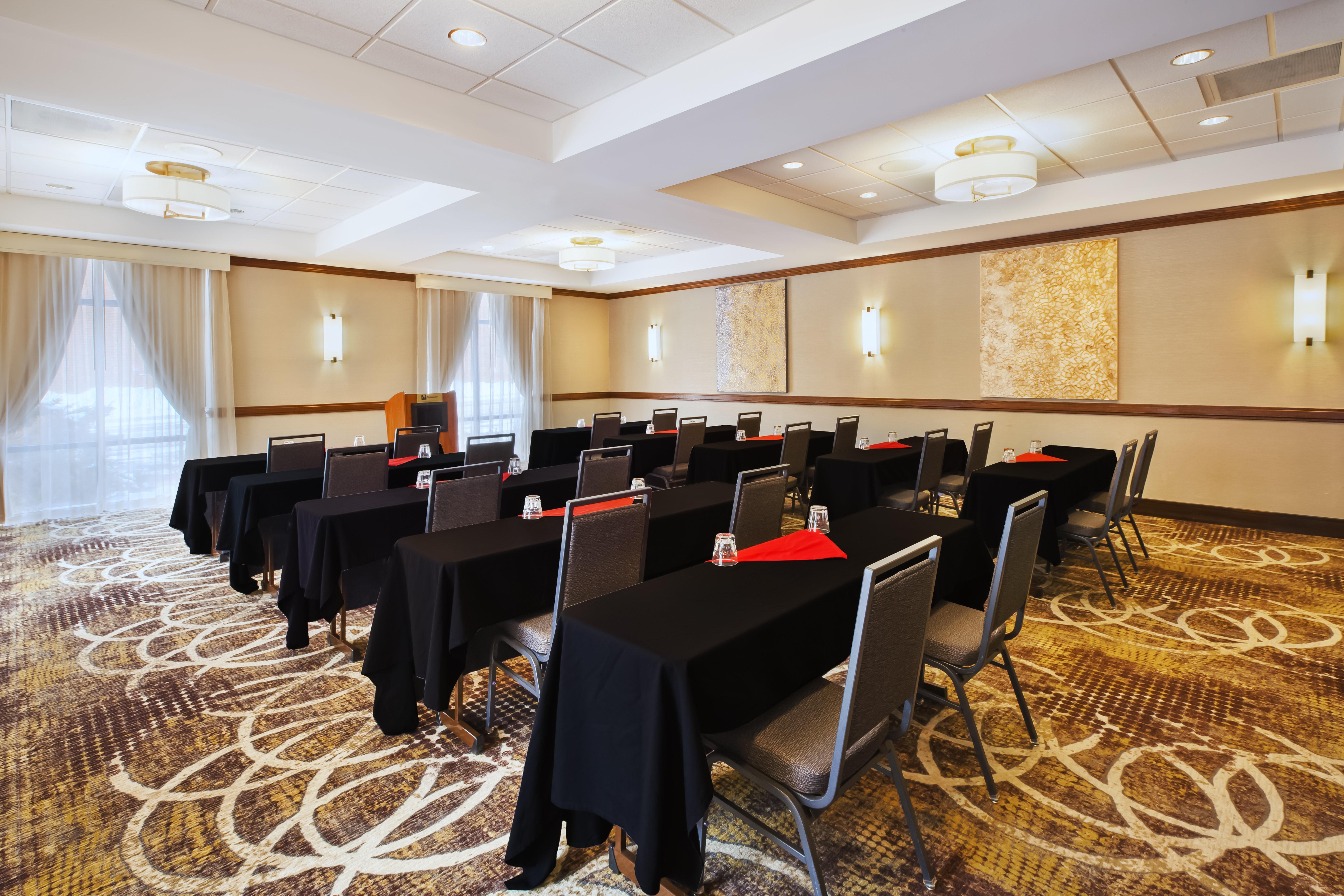 Doubletree By Hilton Rapid City Downtown Convention Center Dış mekan fotoğraf