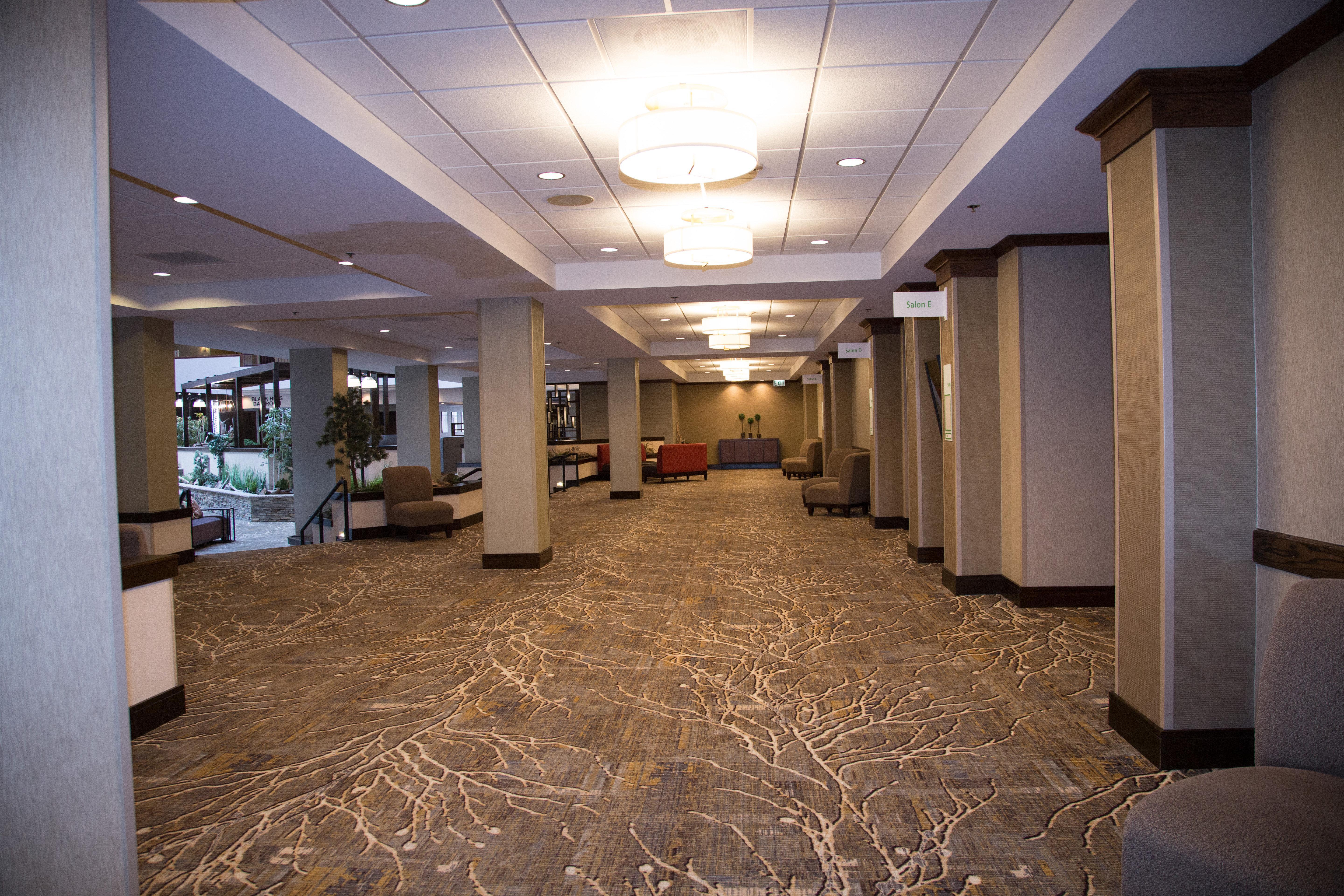 Doubletree By Hilton Rapid City Downtown Convention Center Dış mekan fotoğraf